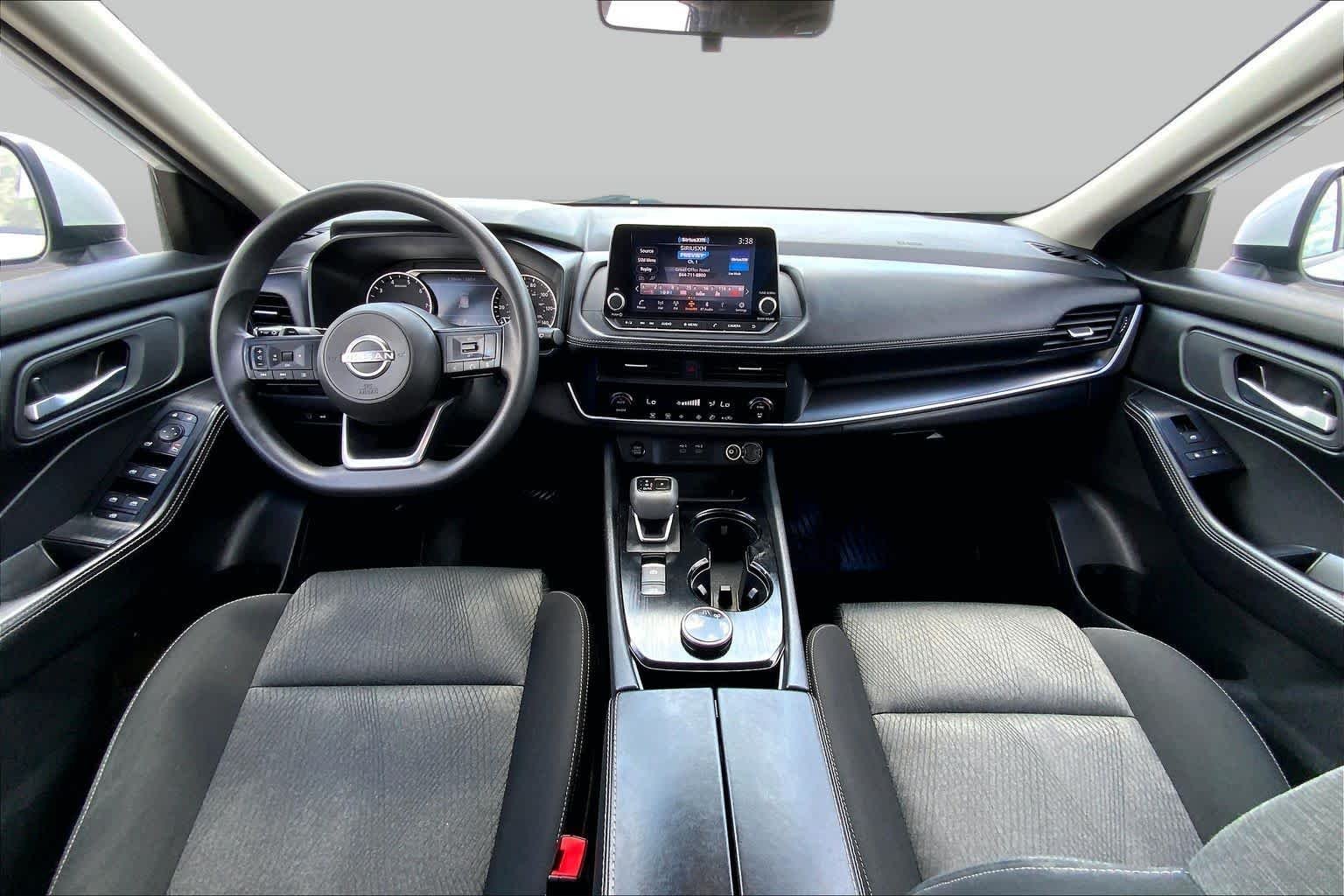Used 2024 Everest White Pearl Nissan SV image 14