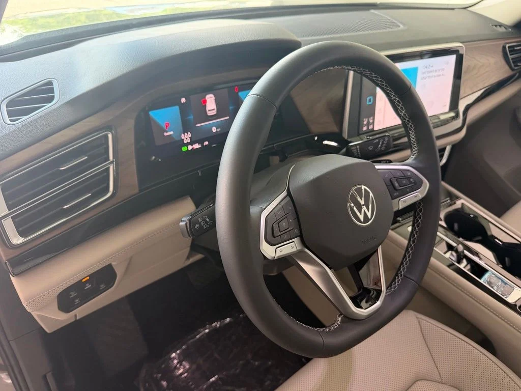 2026 Volkswagen Atlas SE w/Tech - Photo 17
