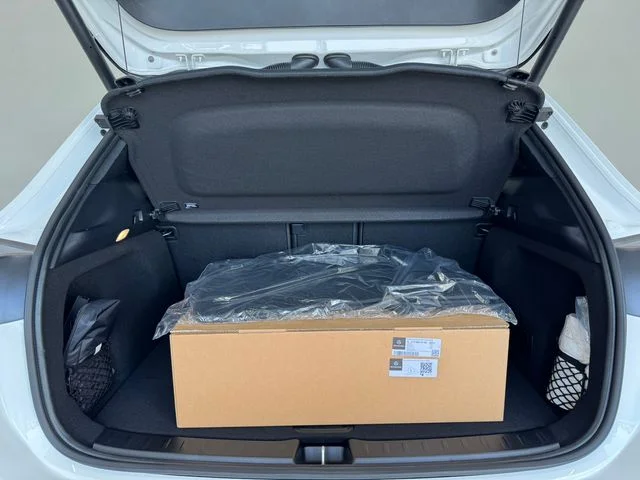 New 2026  Mercedes-Benz GLA 250 image 8