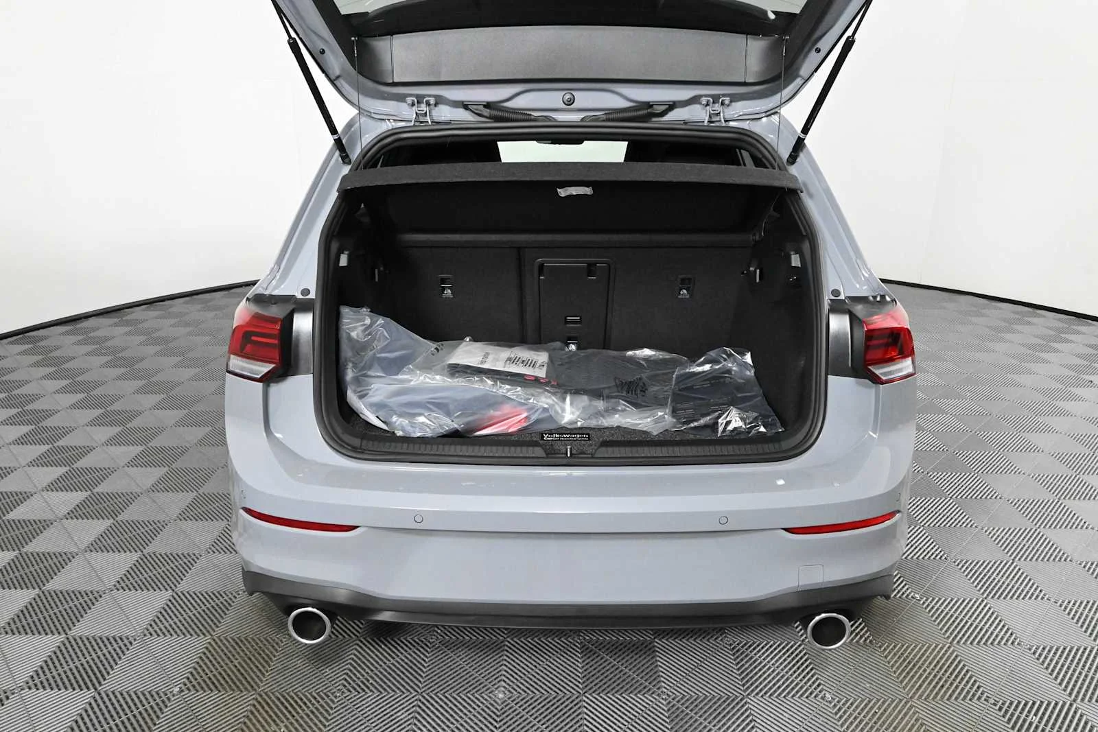 New 2026 Moonstone Gray Volkswagen SE image 9