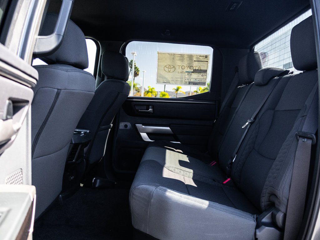 2026 Toyota Tundra SR5 - Photo 11