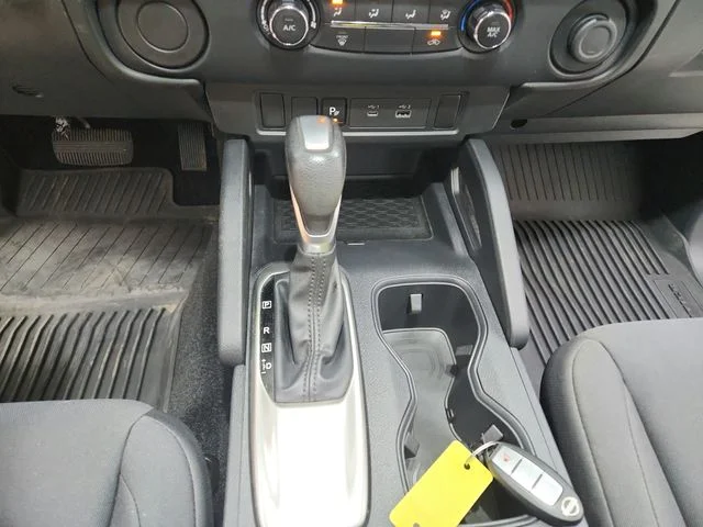 Used 2022 Gray Nissan S image 24
