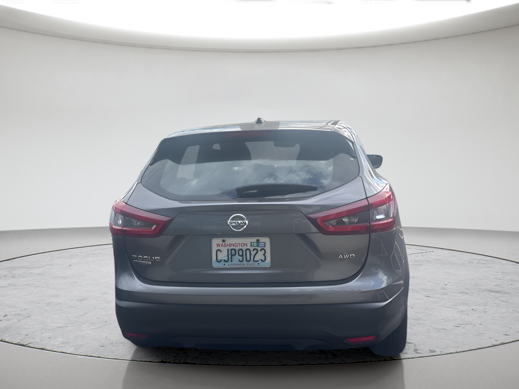 Used 2021 Gun Metallic Nissan S image 5