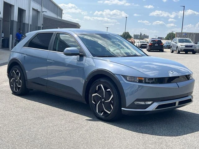 Used 2023 Blue Hyundai SEL image 15