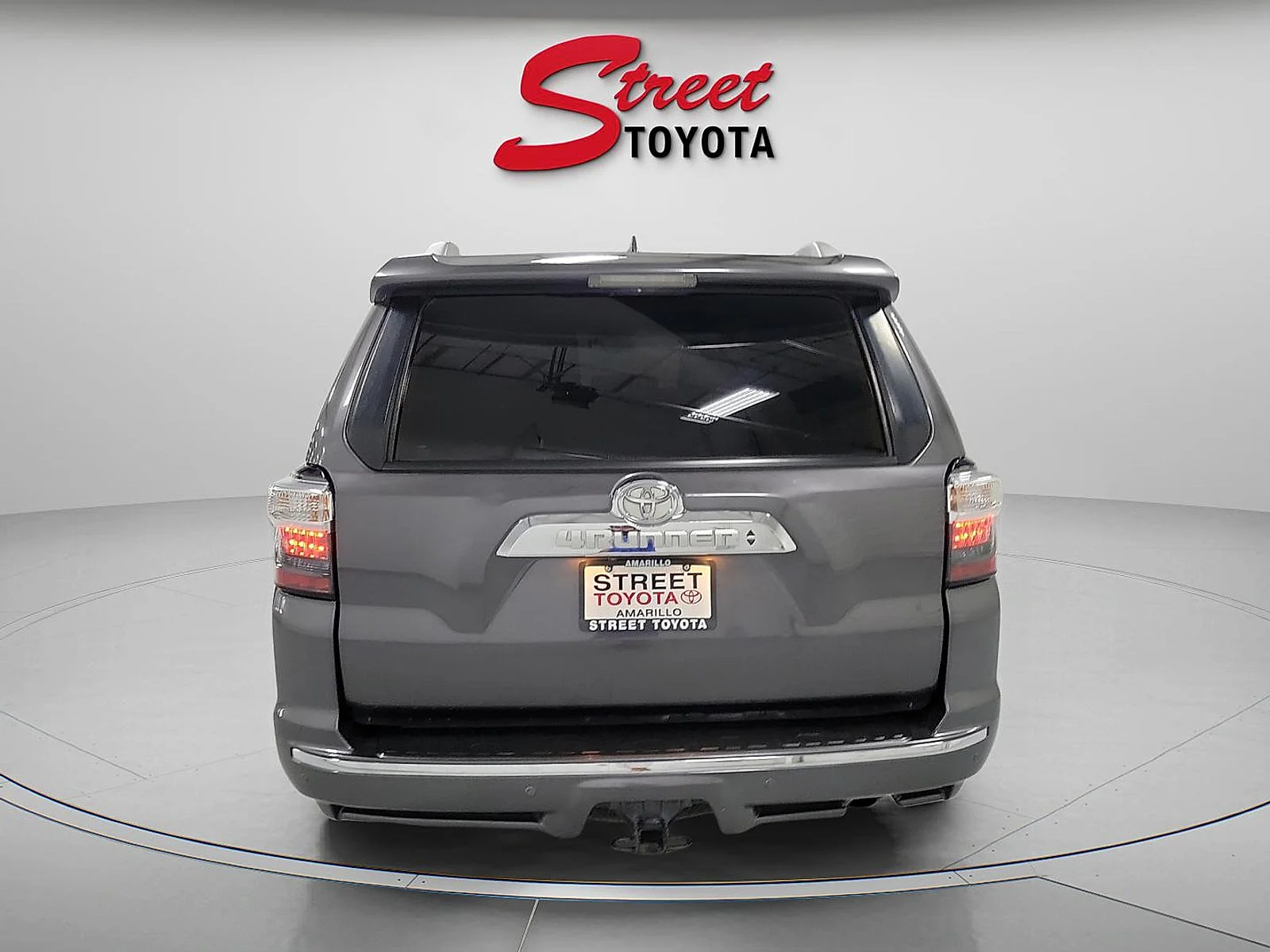 Certified Used 2018 Gray Toyota Limited image 3