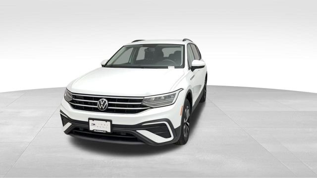 Used 2022 White Volkswagen 2.0T S image 7