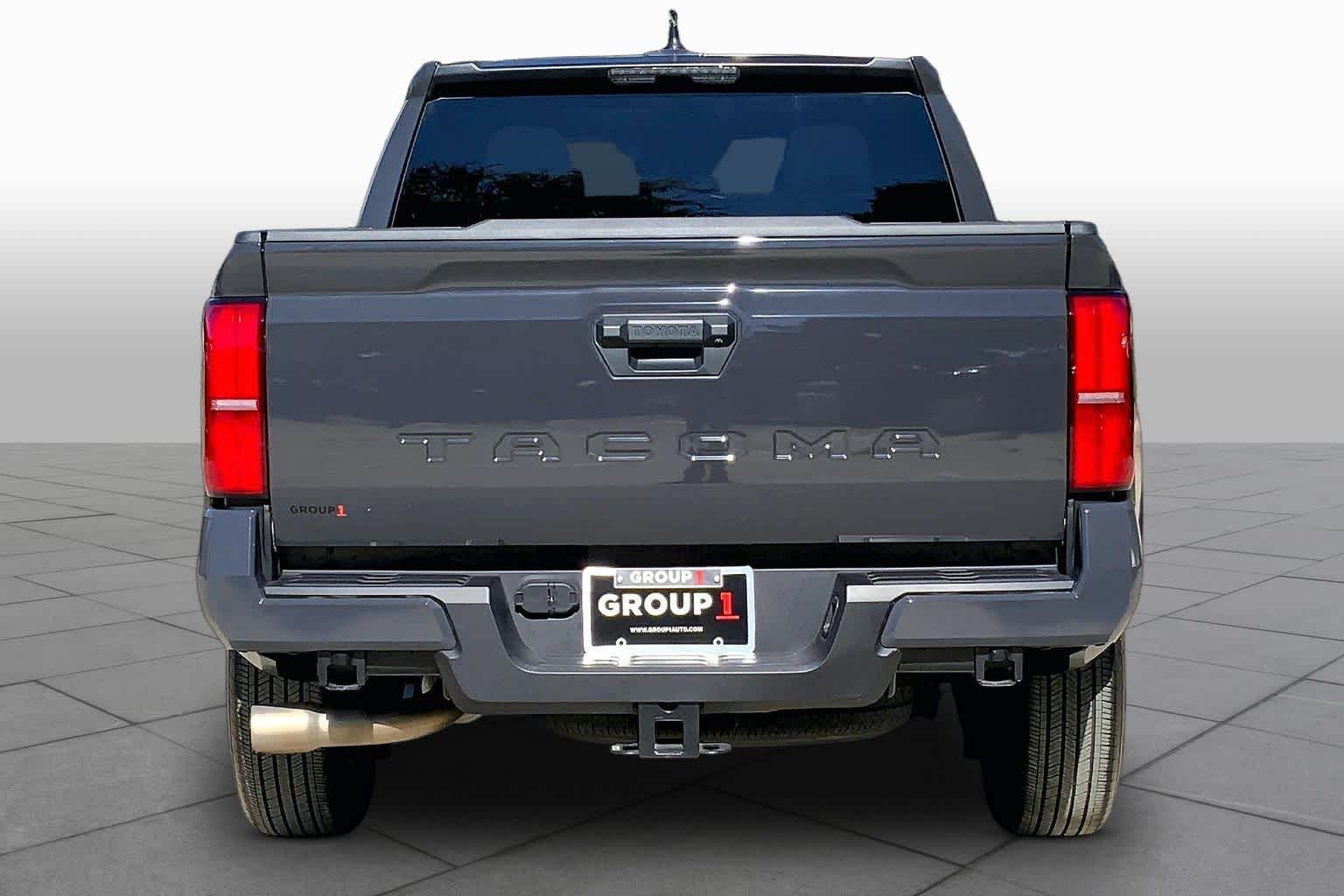 Used 2025 Underground Toyota SR5 image 5