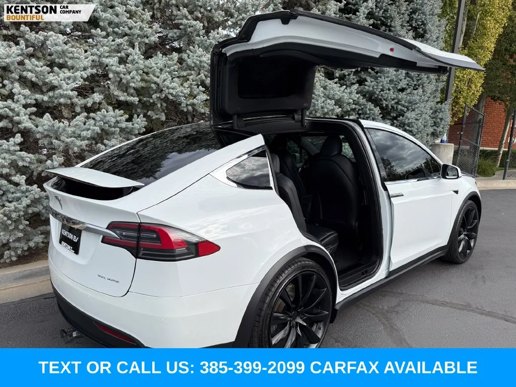 Used 2020 White Tesla Long Range image 32