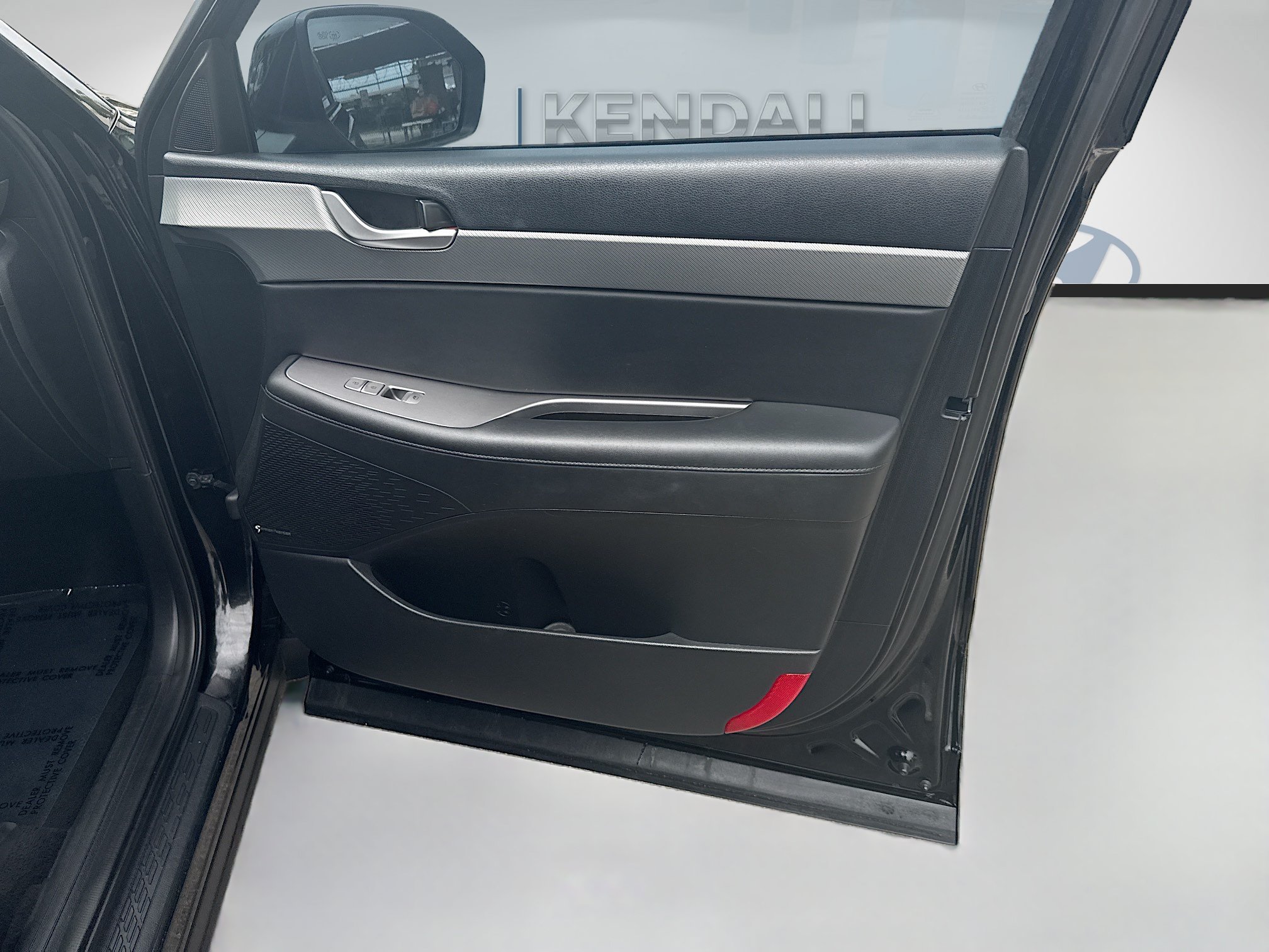 Used 2023 Abyss Black Pearl Hyundai SEL image 31