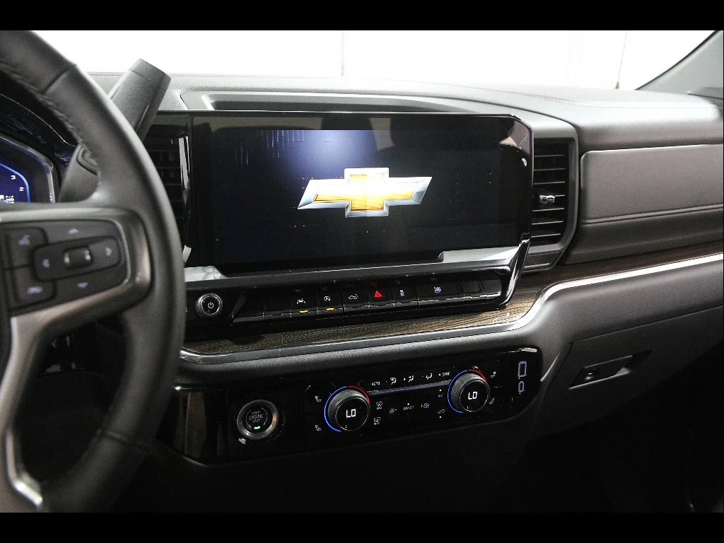 2024 Chevrolet Silverado 1500 RST - Photo 10