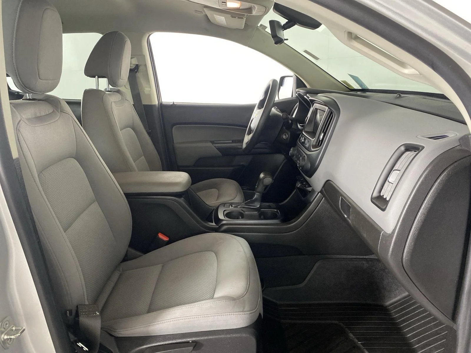 Used 2019 Silver Ice Metallic Chevrolet 4WD Work Truck image 26