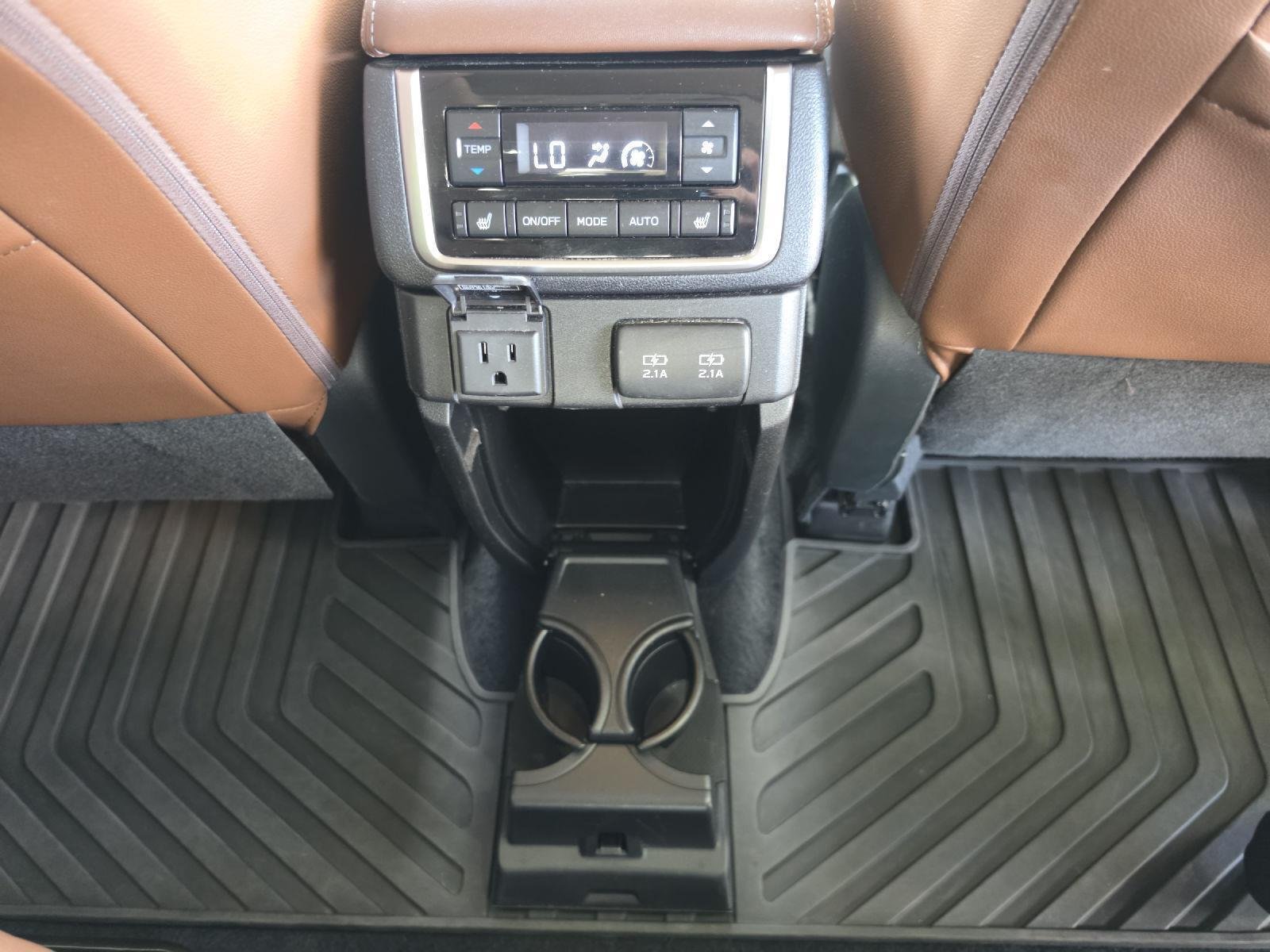 Used 2022 Crystal White Pearl Subaru Touring image 23