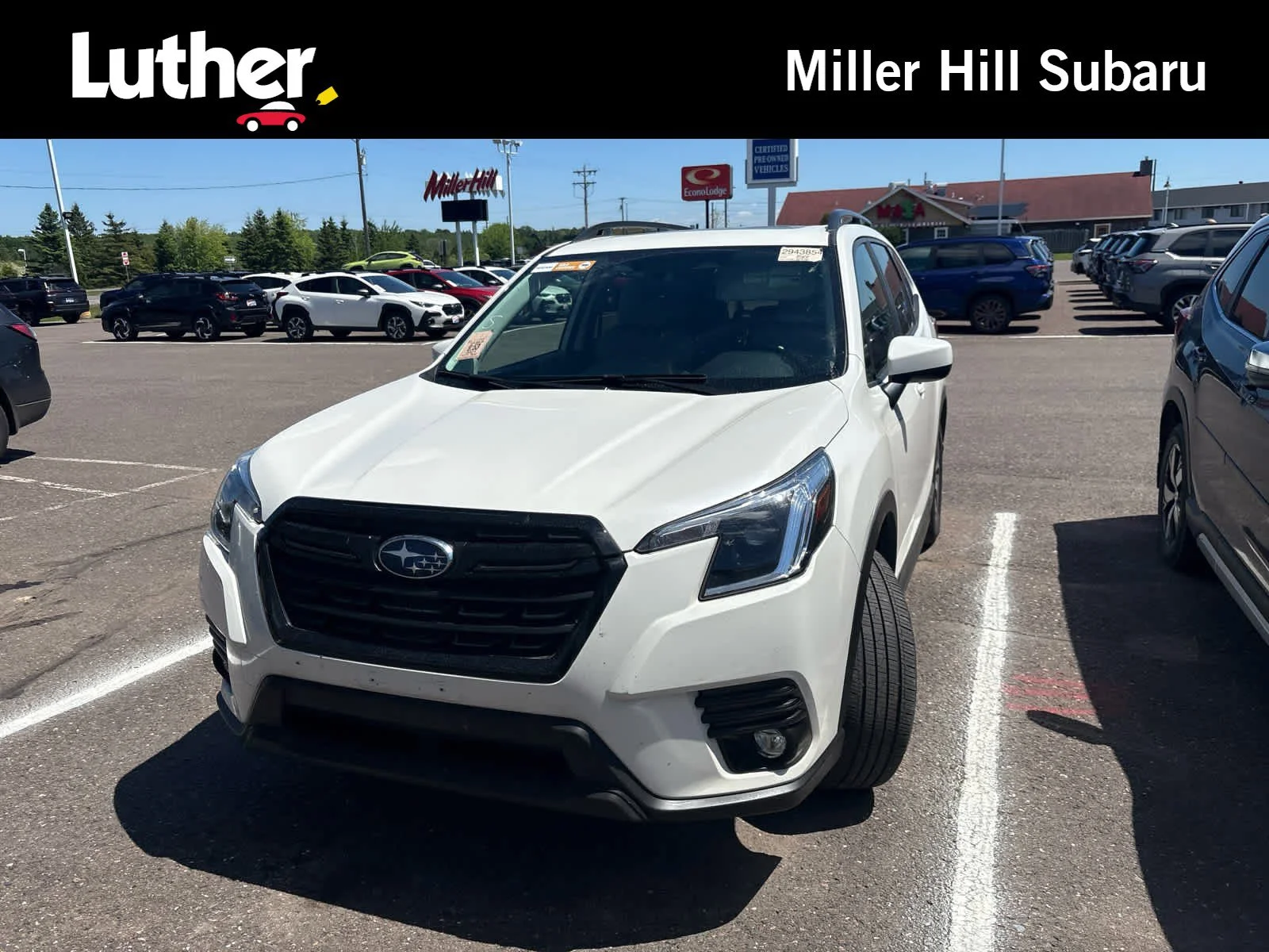 2024 Subaru Forester Premium's photo