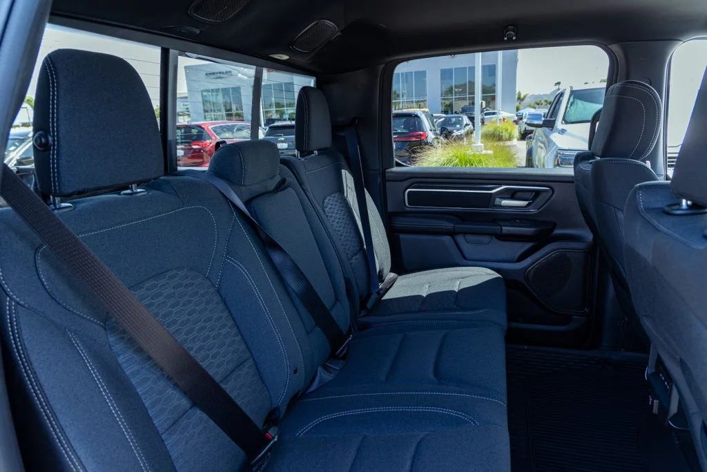 New 2026 Granite Crystal Metallic Clear-Coat Exterior Paint RAM Big Horn Night Edition image 16