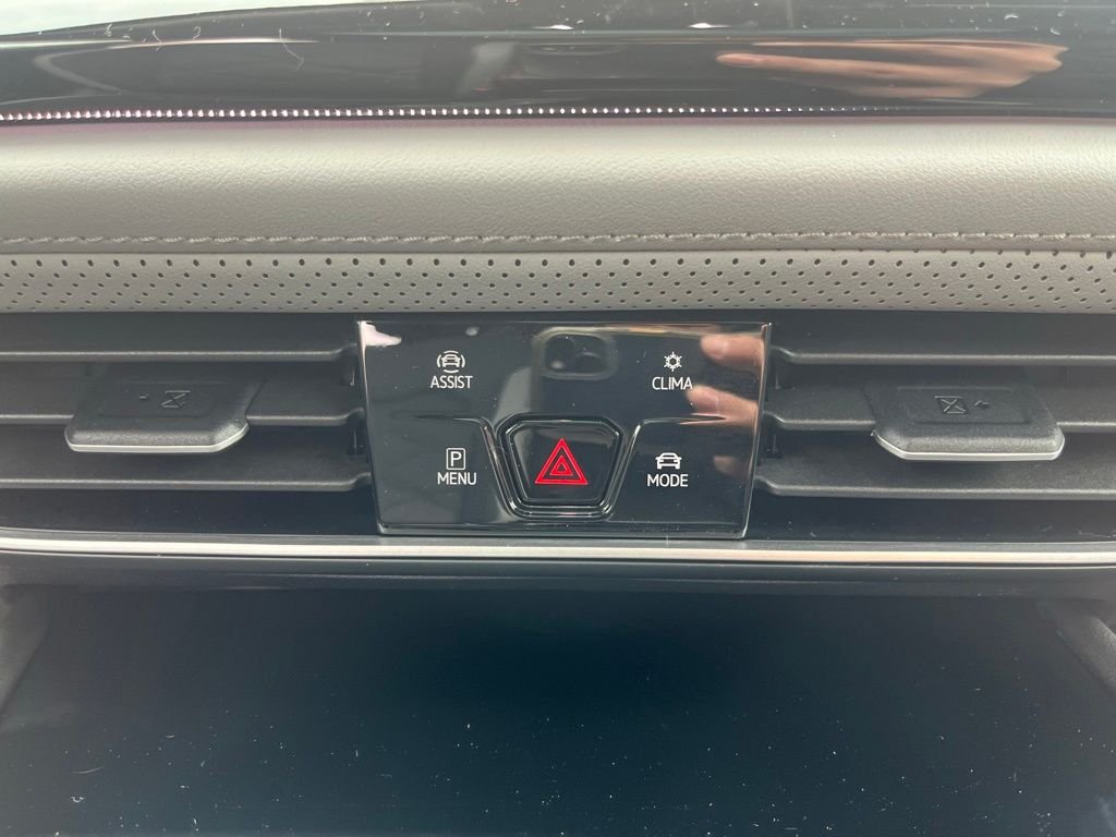 New 2026 Black Volkswagen 2.0T Peak Edition image 15