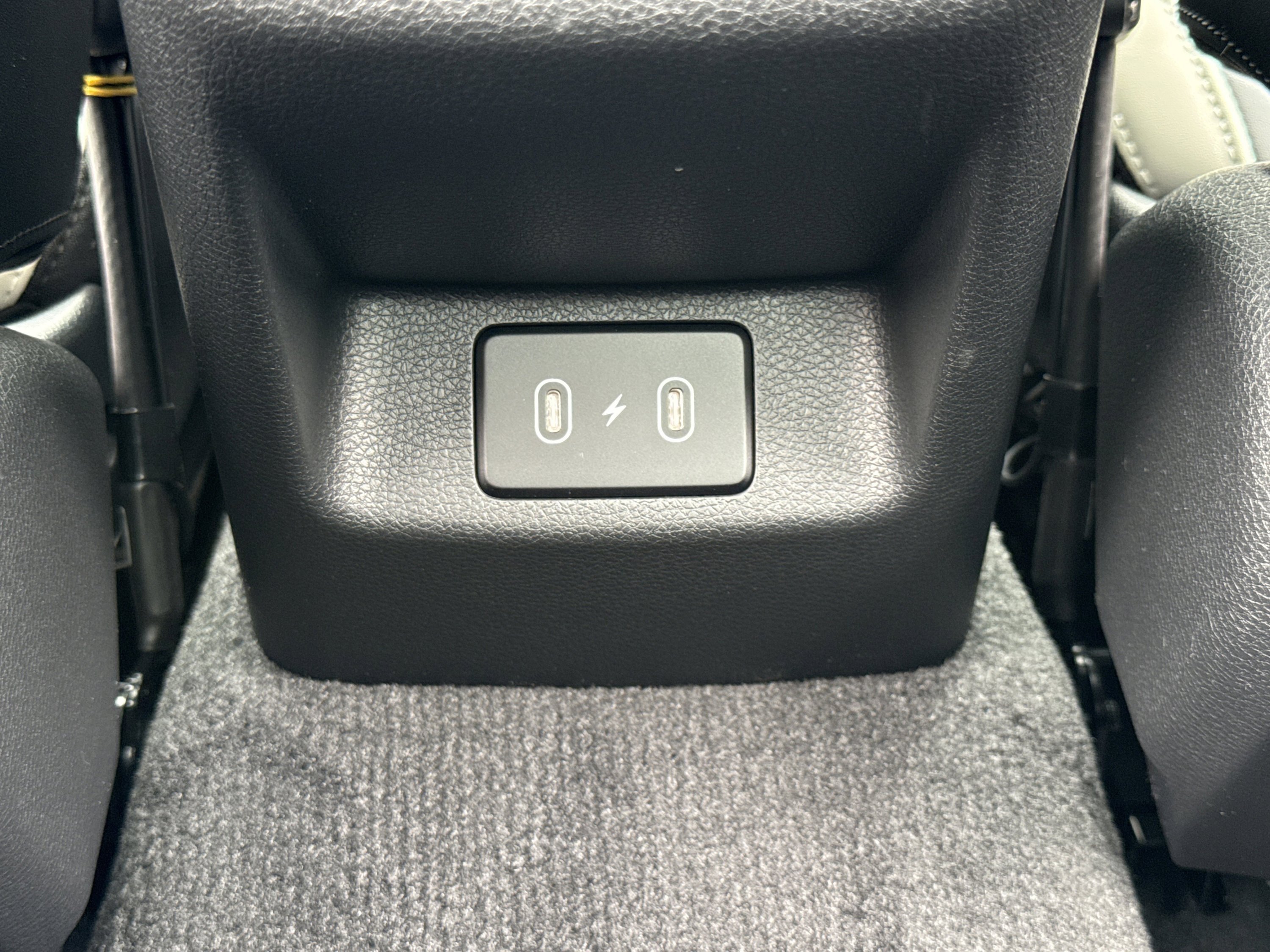 New 2026 Snow White Pearl Kia GT-Line image 21