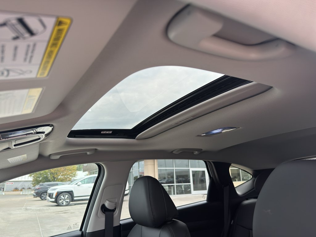 New 2026 Serenity White Hyundai SEL Premium image 29