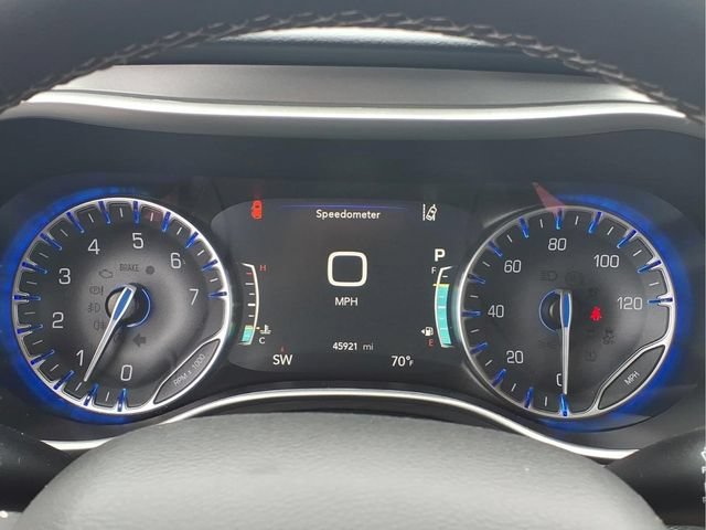Used 2024 Black Chrysler Touring L image 11