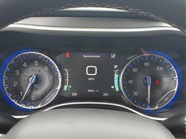 Used 2024 Black Chrysler Touring L image 11