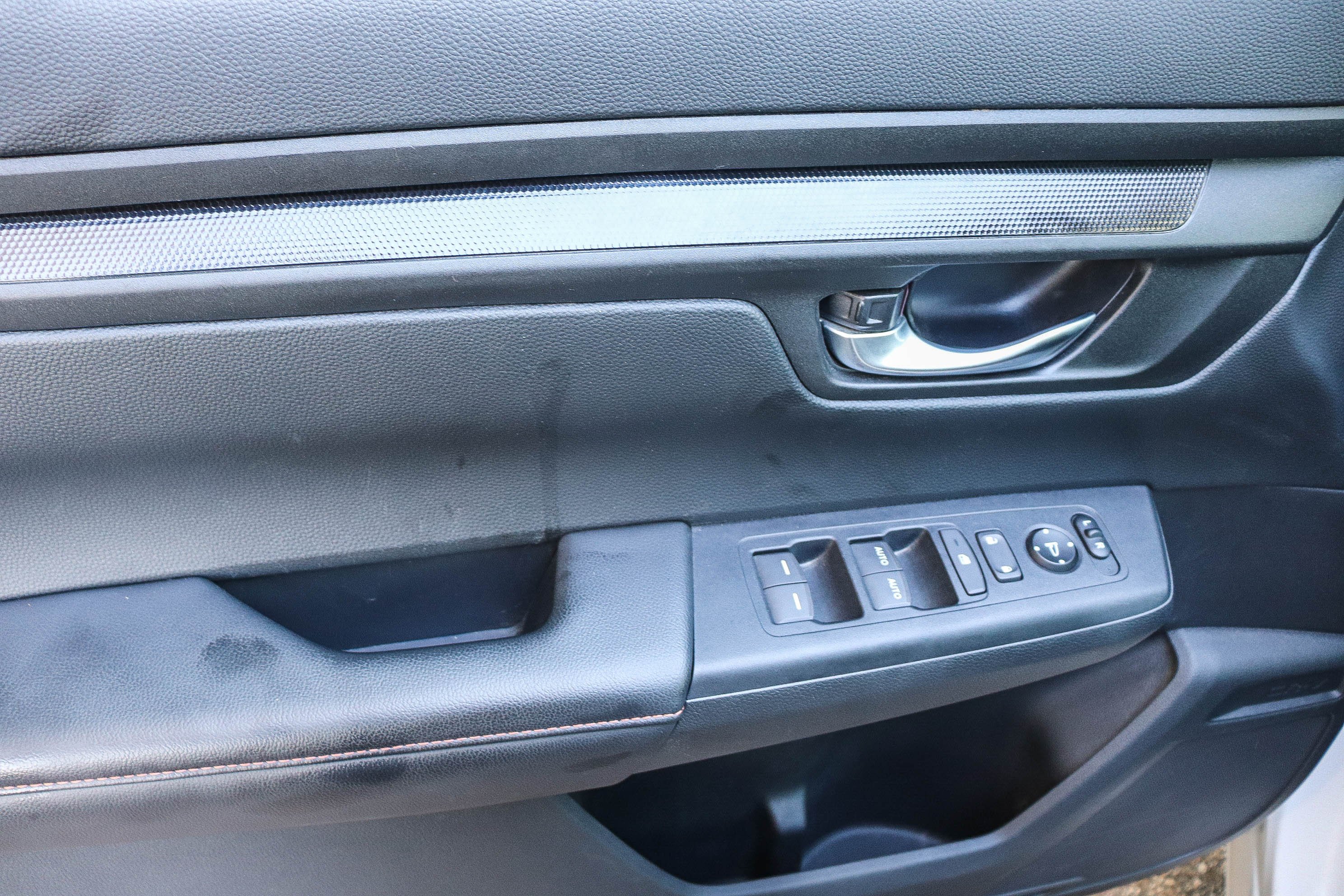 2025 Honda CR-V Sport - Photo 24