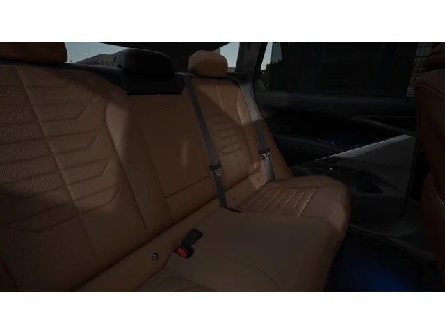 New 2027 0475 Black Sapphire Metallic BMW 40 xDrive image 12