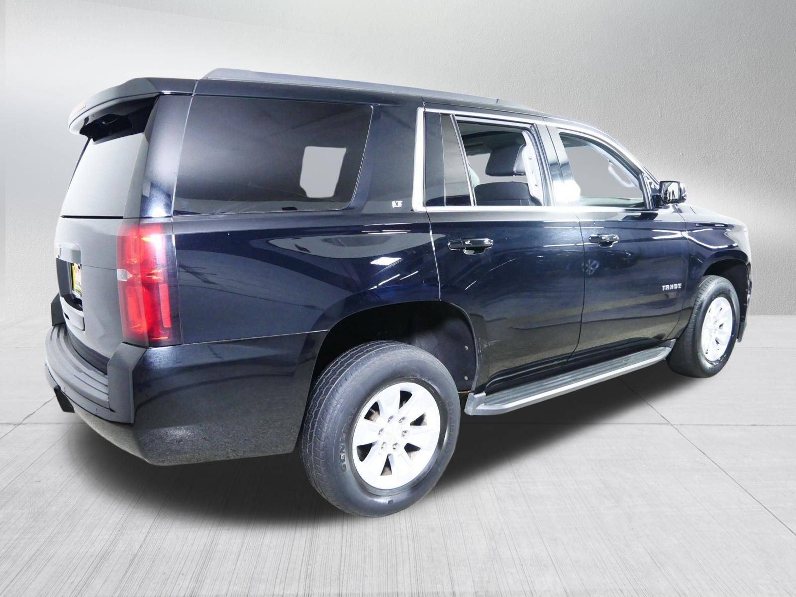 Used 2017 Black Chevrolet LT image 7