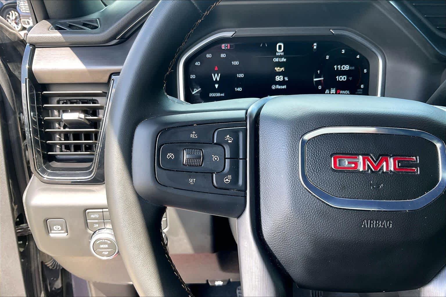 New 2026 Titanium Rush Metallic GMC AT4 image 23