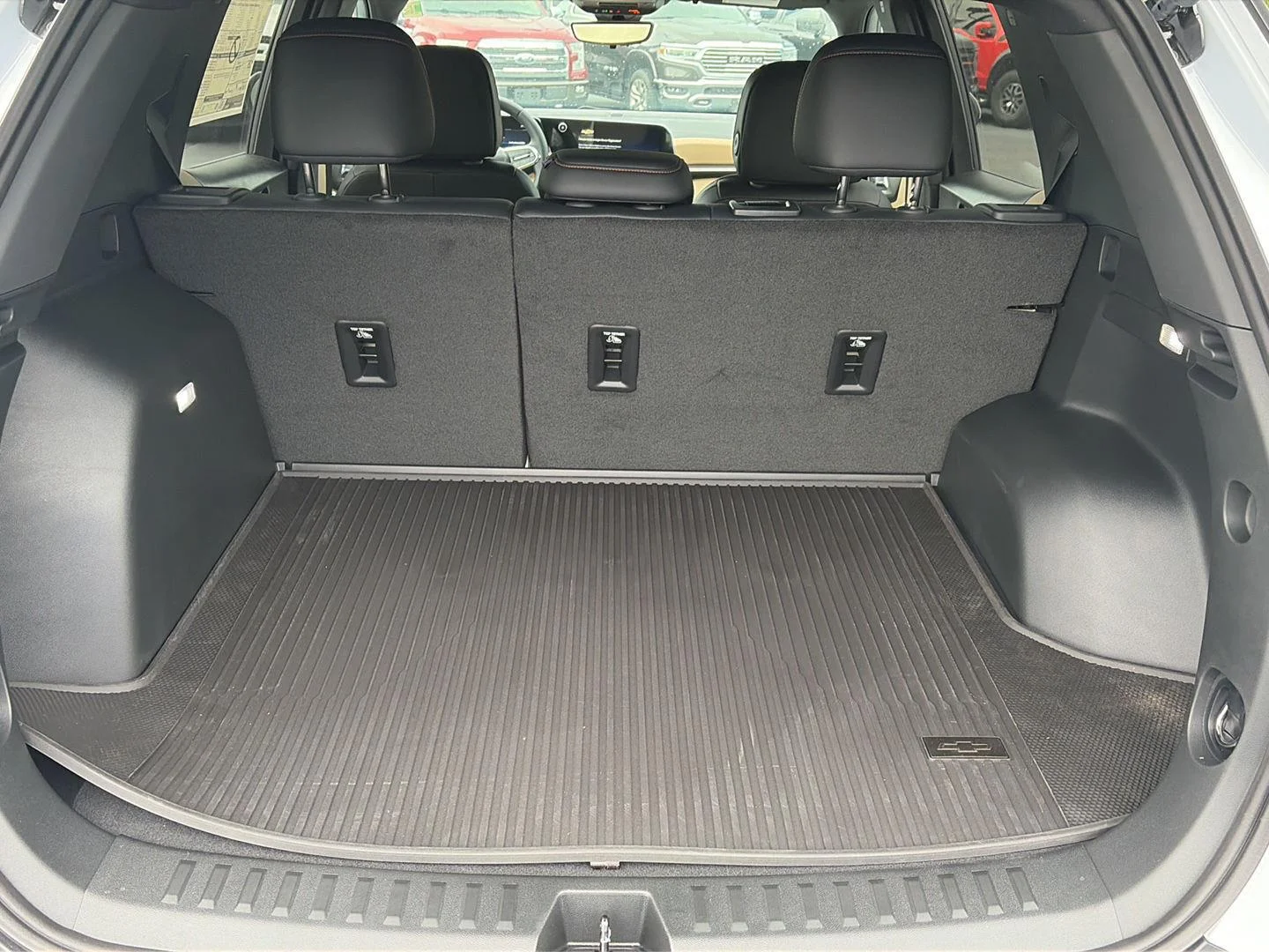 2027 Chevrolet Equinox ACTIV - Photo 16