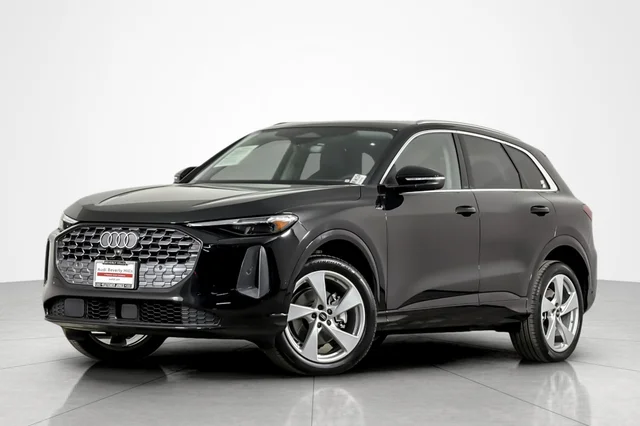 2025 Audi Q5 Premium Plus 2.0 TFSI quattro