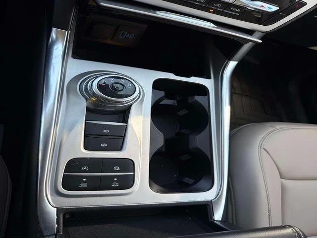 Used 2024 White Ford XLT image 29