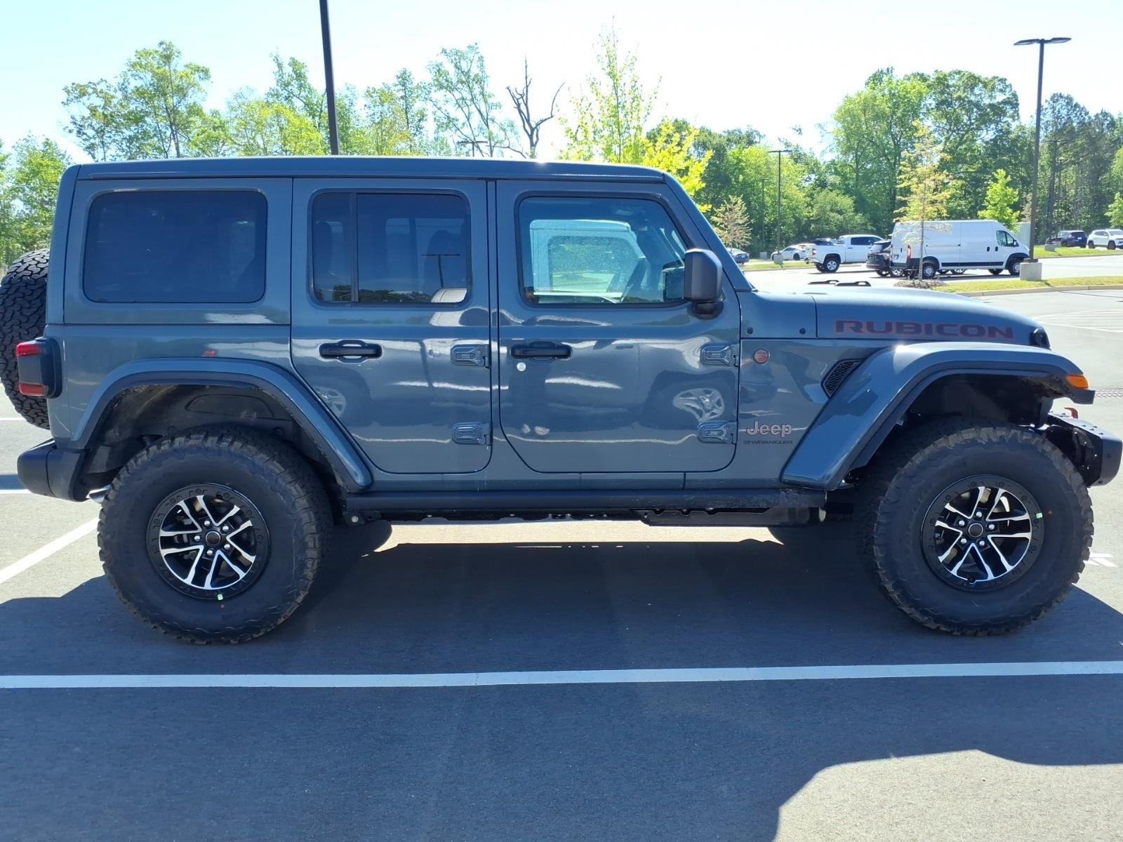 New 2026 Anvil Clear-Coat Exterior Paint Jeep Rubicon X image 7