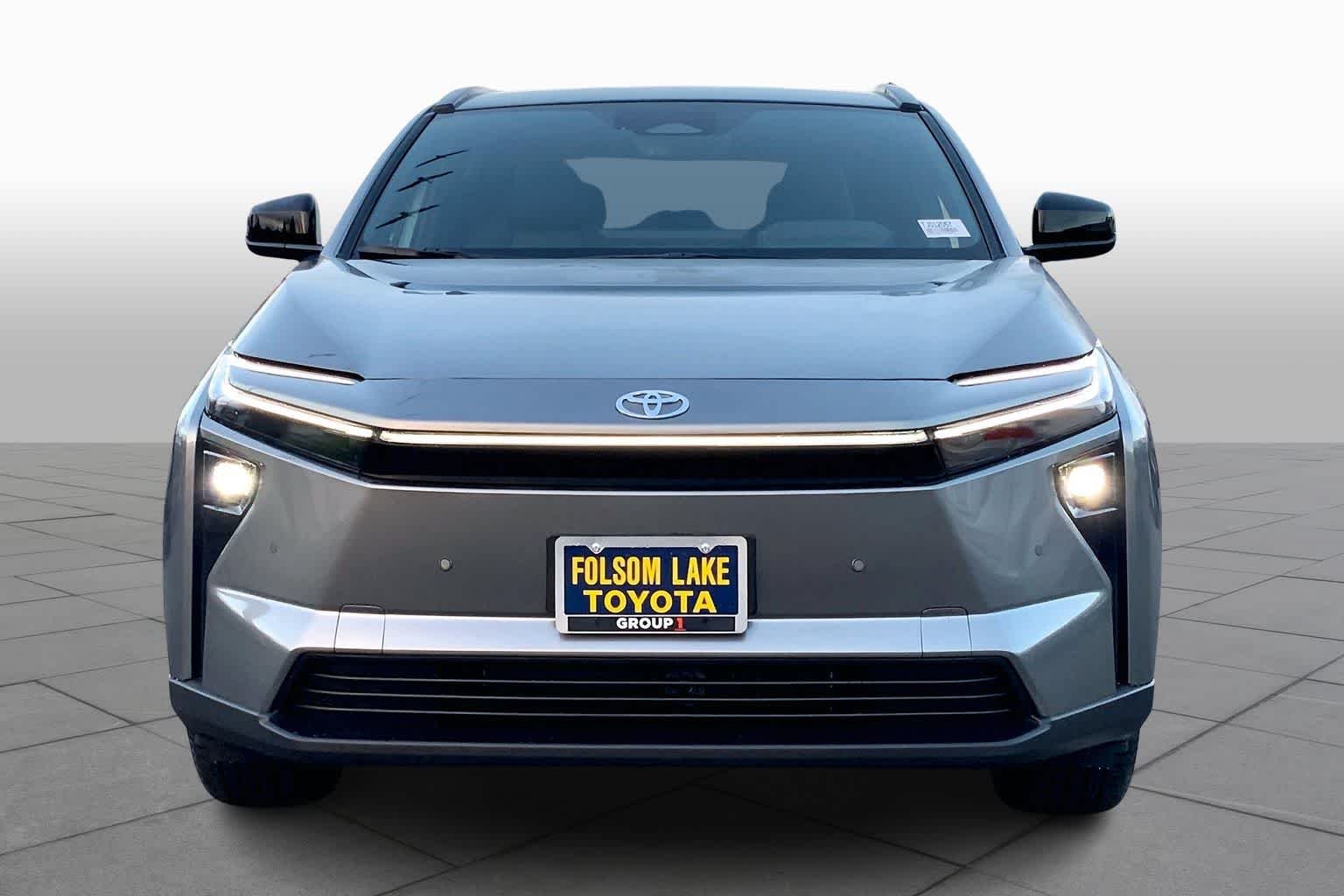 New 2026 Heavy Metal Toyota XLE image 3