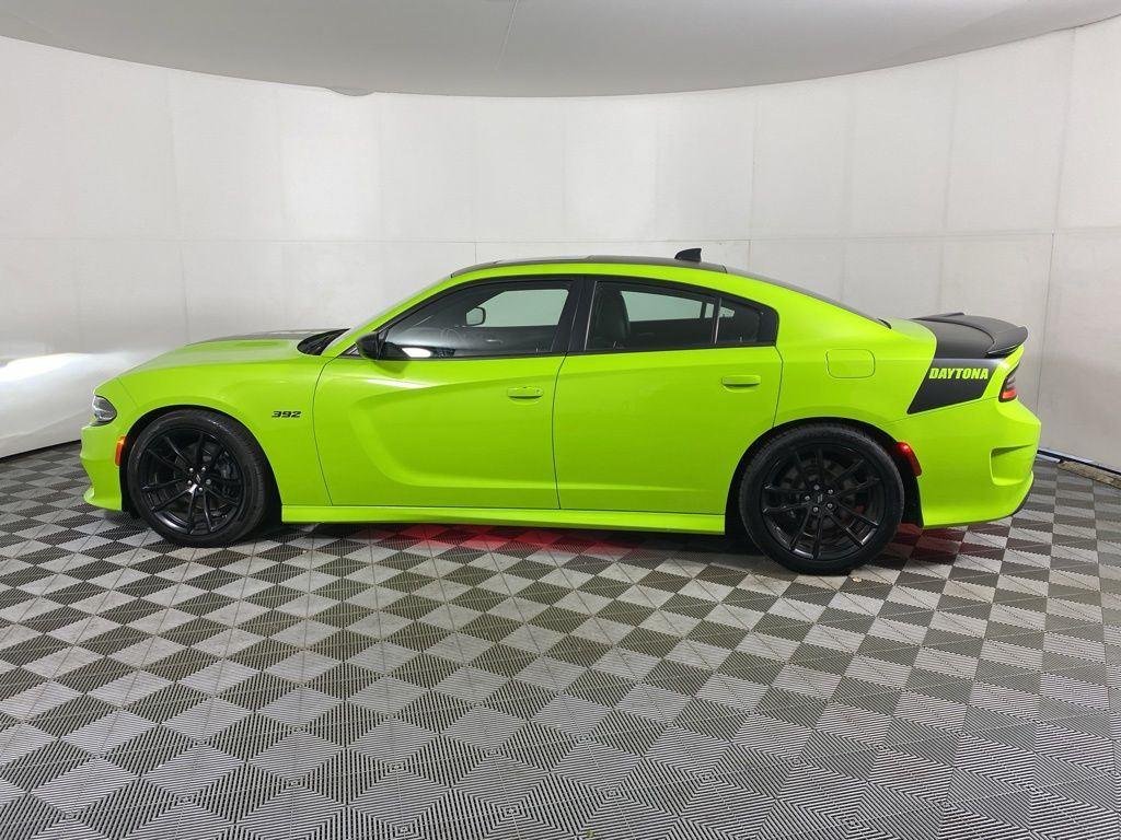 Used 2023 Sublime Metallic Dodge R/T Scat Pack image 5
