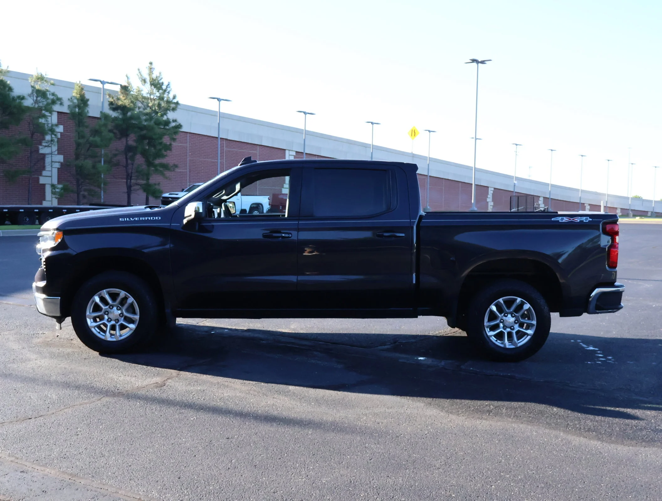 Used 2023 Dark Ash Metallic Chevrolet LT (2FL) image 30