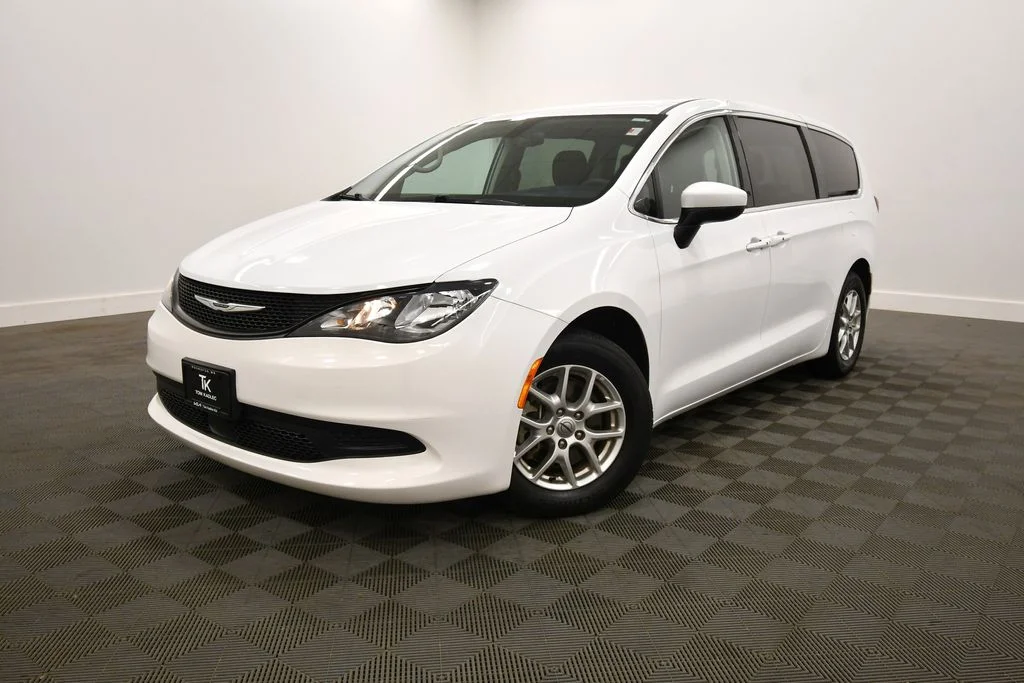 Used 2022 Chrysler Voyager LX with VIN 2C4RC1CG0NR208874 for sale in Rochester, Minnesota
