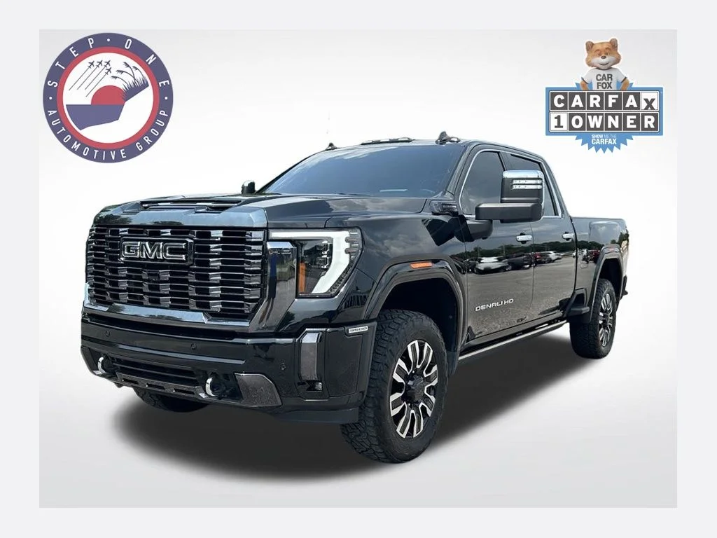 Used 2024 Black GMC Denali Ultimate image 1