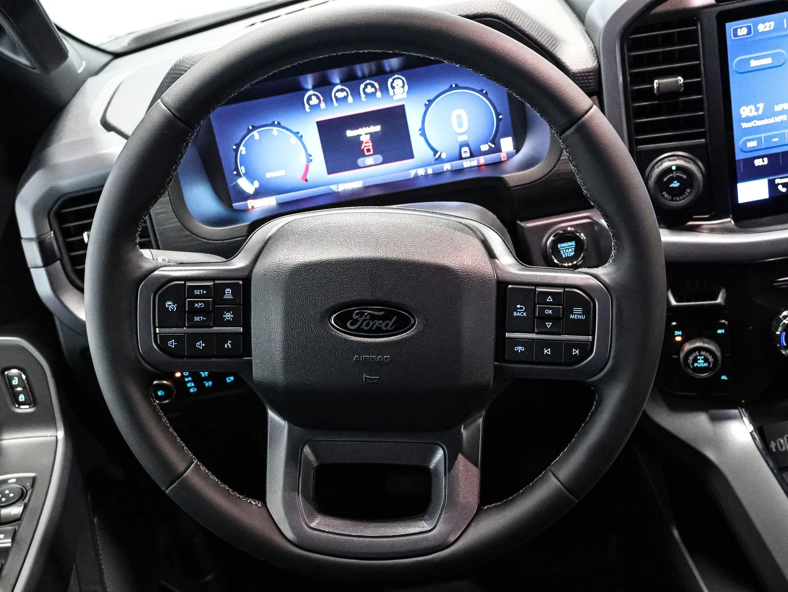 New 2026 Agate Black Metallic Ford XLT image 34