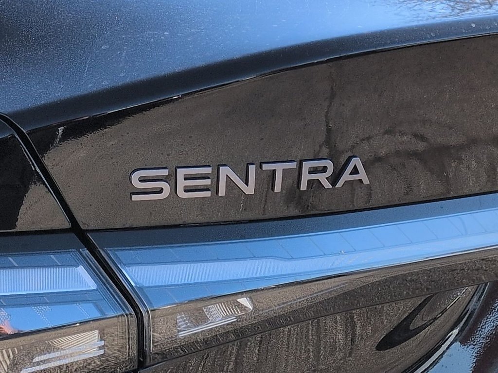 Used 2026 Super Black Nissan SL image 145