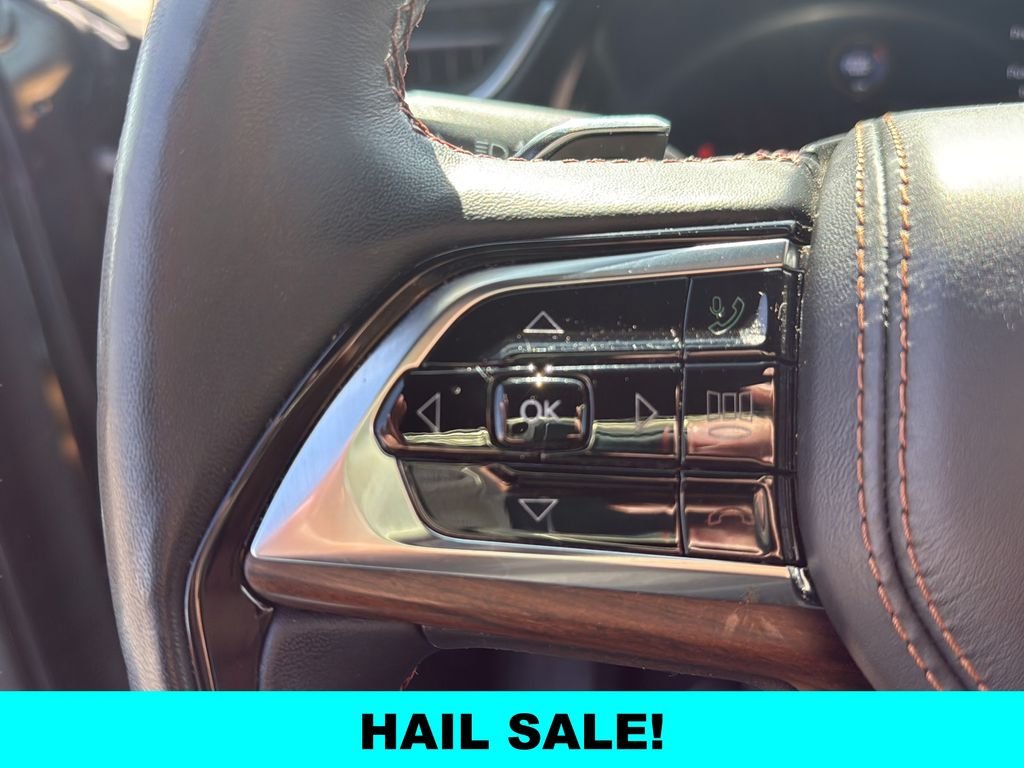 Used 2022 Gray Jeep Summit image 9