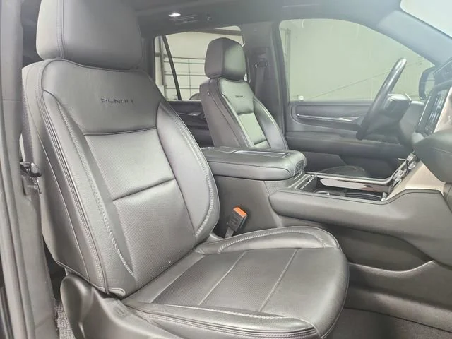 Used 2021 Onyx Black GMC Denali image 47