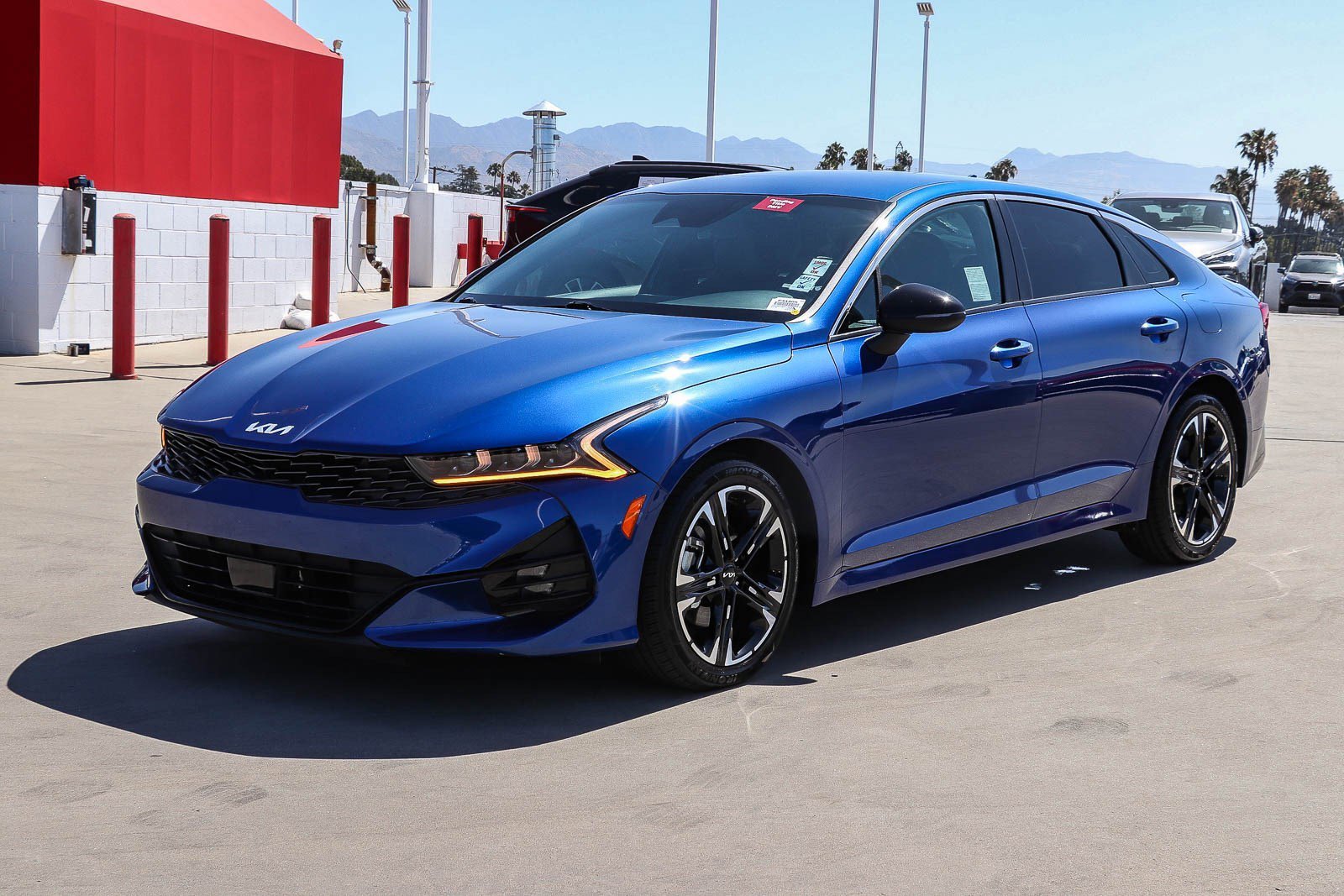 2023 Kia K5 GT-Line - Photo 3