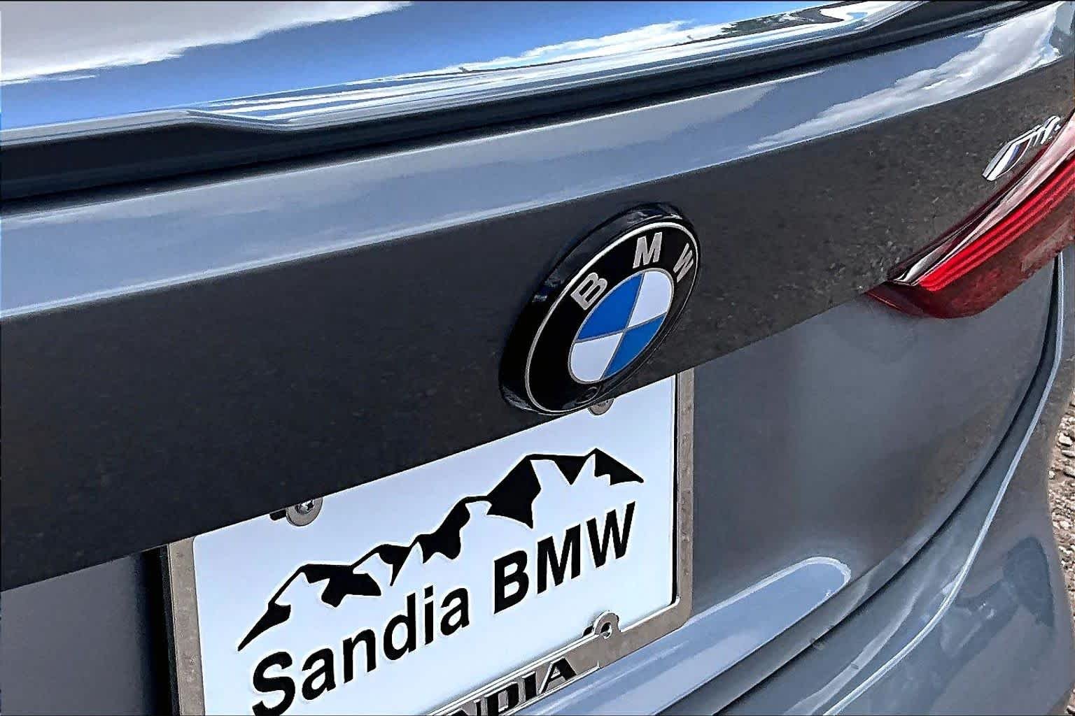 Used 2027 Skyscraper Grey Metallic BMW  image 26