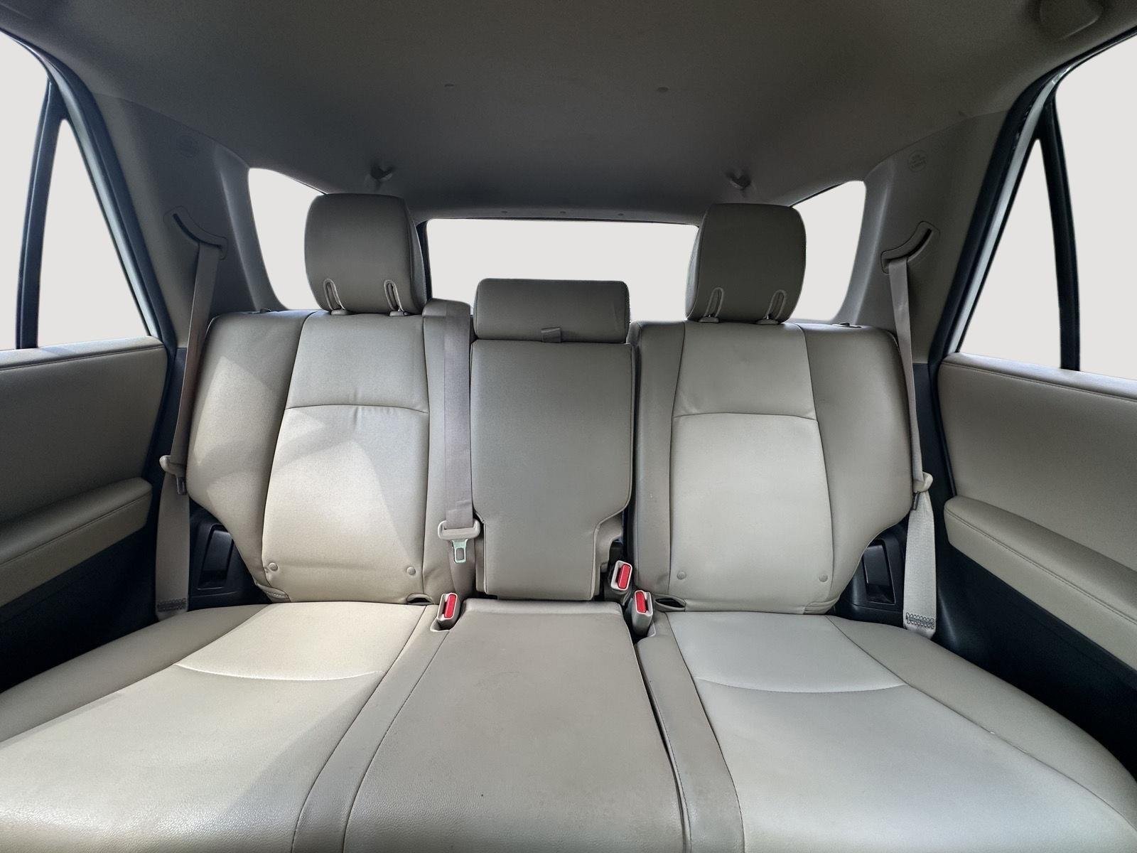 Used 2019 Super White Toyota SR5 Premium image 13