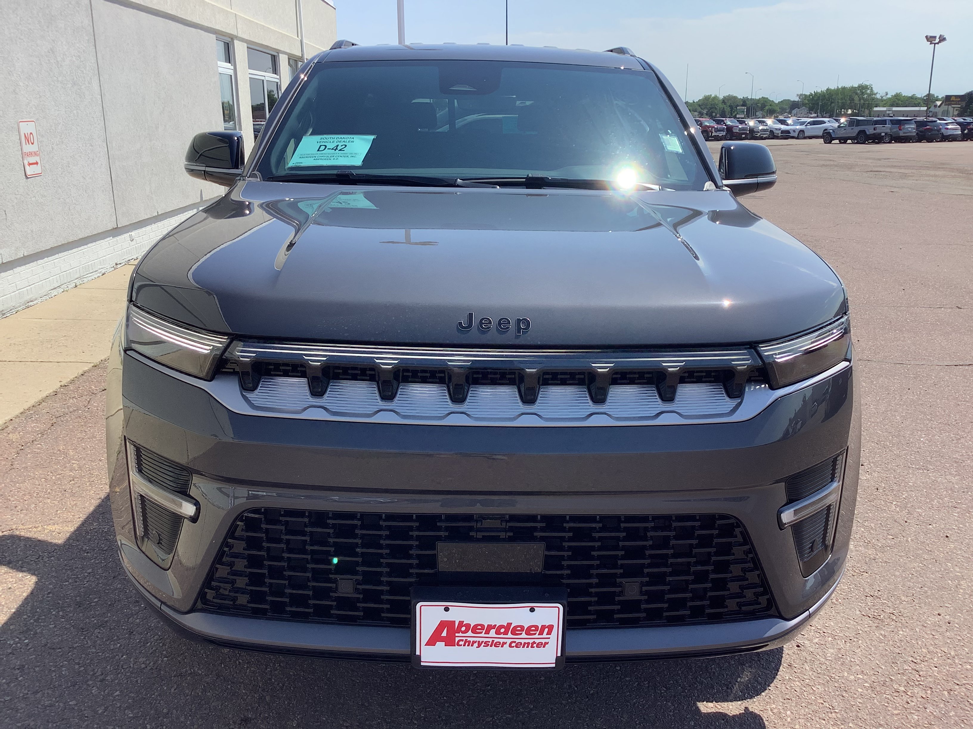 New 2026 Baltic Gray Metallic Clearcoat Jeep  image 3