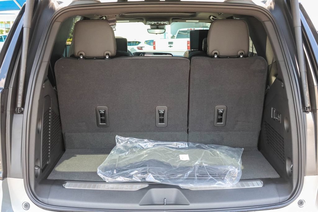 2026 Chevrolet Tahoe Z71 - Photo 29