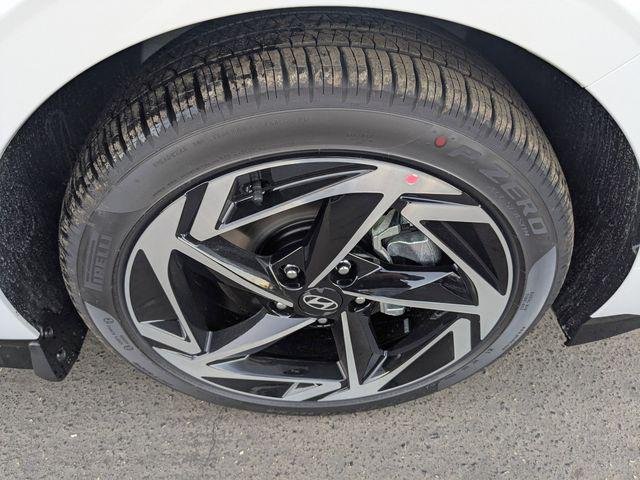 New 2026 White Hyundai SEL Sport image 10
