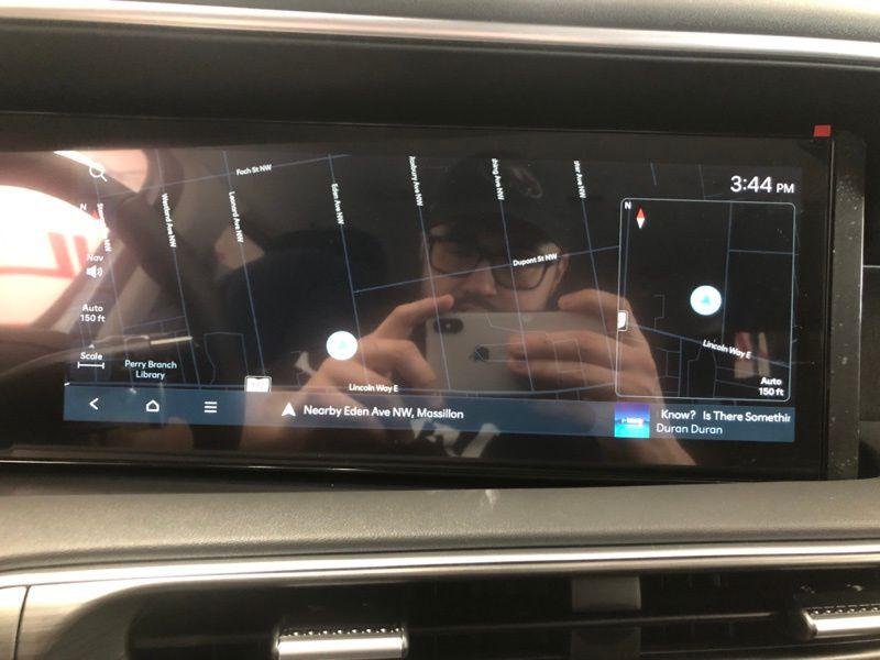 New 2026 White Hyundai SE AWD image 27