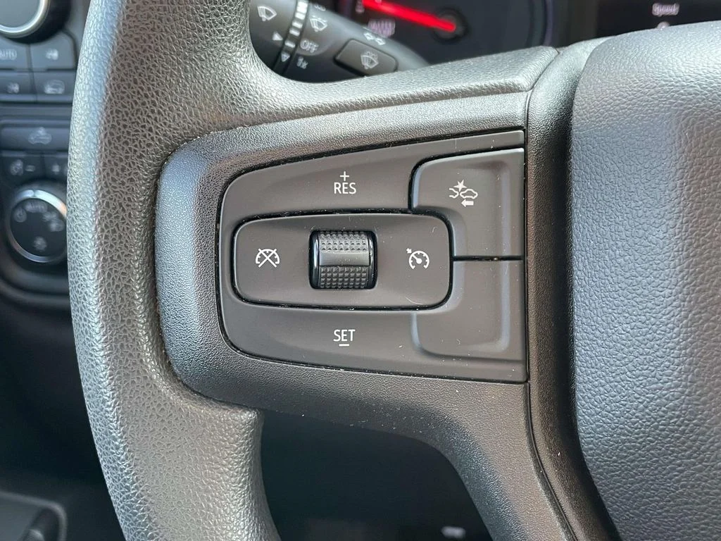 Used 2022 Northsky Blue Metallic Chevrolet Custom image 10