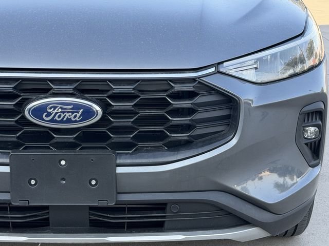 Used 2025 Gray Ford ST-Line Select image 9