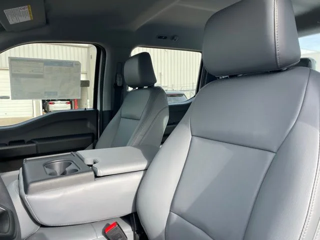 2026 Ford F-350 Super Duty XL - Photo 8